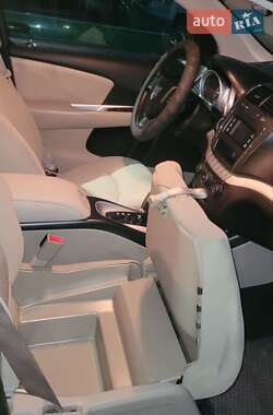 Внедорожник / Кроссовер Dodge Journey 2015 в 