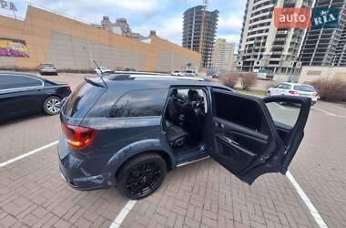 Внедорожник / Кроссовер Dodge Journey 2018 в 