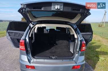 Внедорожник / Кроссовер Dodge Journey 2010 в 