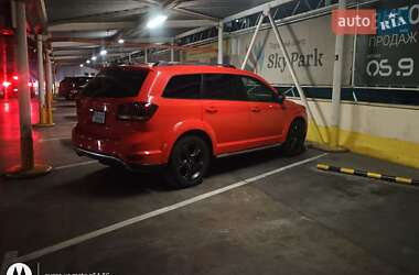 Позашляховик / Кросовер Dodge Journey 2019 в 