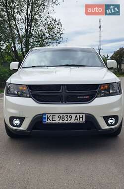 Позашляховик / Кросовер Dodge Journey 2015 в 