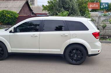 Позашляховик / Кросовер Dodge Journey 2015 в 