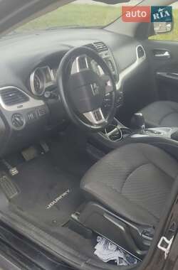 Внедорожник / Кроссовер Dodge Journey 2016 в 