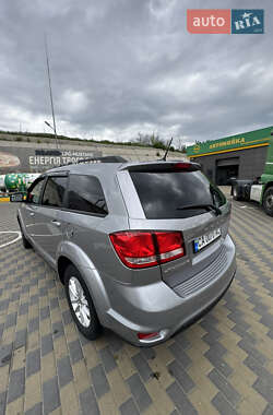 Внедорожник / Кроссовер Dodge Journey 2017 в 