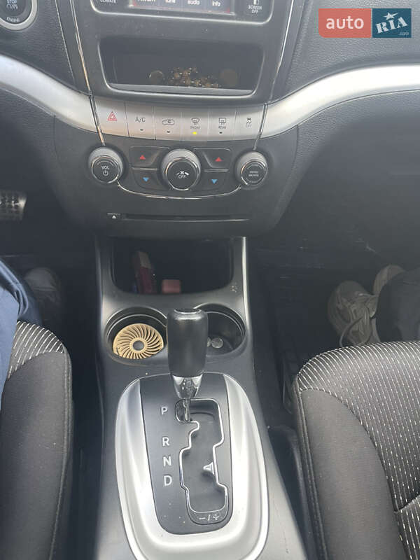 Внедорожник / Кроссовер Dodge Journey 2014 в Шептицькому
