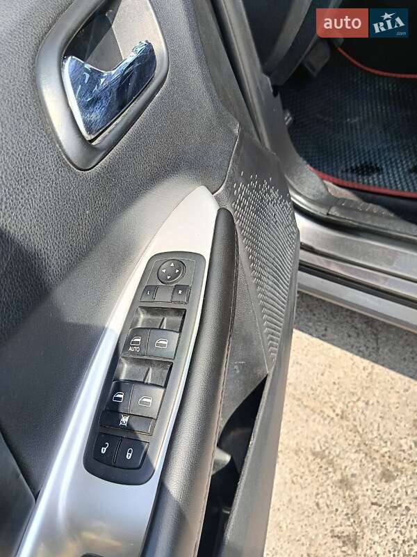 Позашляховик / Кросовер Dodge Journey 2017 в Черкасах