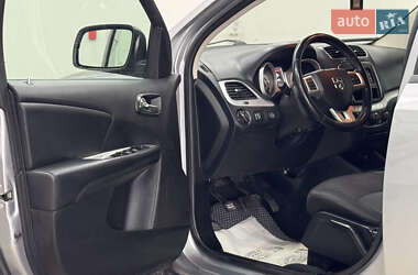 Внедорожник / Кроссовер Dodge Journey 2016 в 