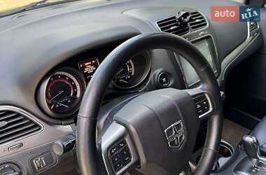 Внедорожник / Кроссовер Dodge Journey 2016 в 