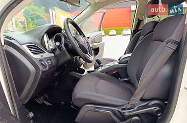 Внедорожник / Кроссовер Dodge Journey 2018 в 