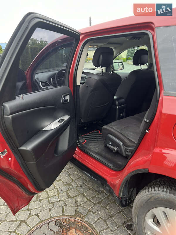 Внедорожник / Кроссовер Dodge Journey 2015 в Жовкве