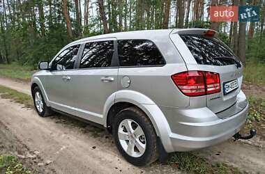 Позашляховик / Кросовер Dodge Journey 2012 в 
