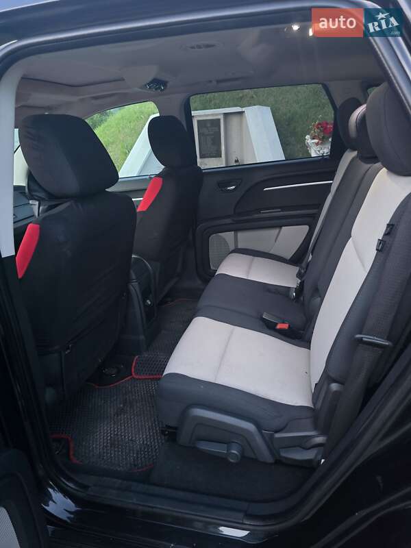 Позашляховик / Кросовер Dodge Journey 2008 в Івано-Франківську