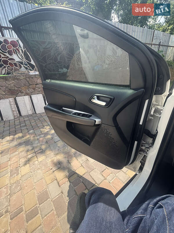 Позашляховик / Кросовер Dodge Journey 2015 в Василькові фото 11 Позашляховик / Кросовер Dodge Journey 2015 в Василькові