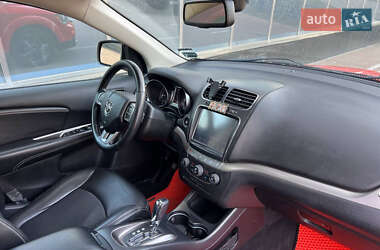 Позашляховик / Кросовер Dodge Journey 2018 в 