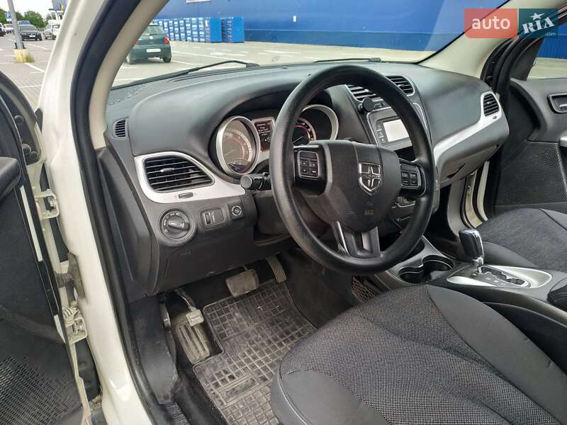 Внедорожник / Кроссовер Dodge Journey 2017 в Нововолынске фото 16 Внедорожник / Кроссовер Dodge Journey 2017 в Нововолынске