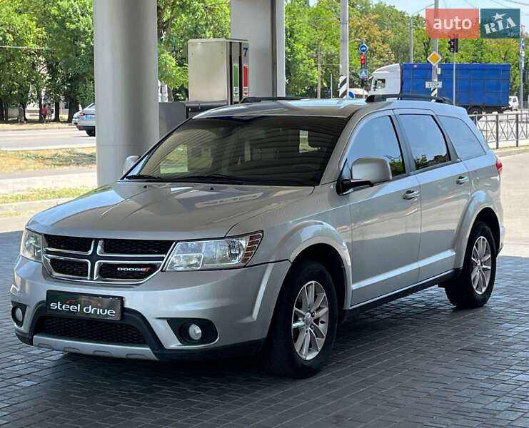 Внедорожник / Кроссовер Dodge Journey 2014 в Николаеве