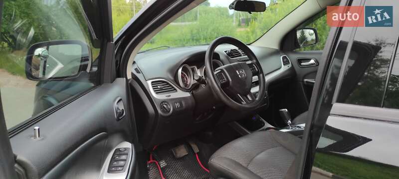 Внедорожник / Кроссовер Dodge Journey 2015 в Киеве фото 8 Внедорожник / Кроссовер Dodge Journey 2015 в Киеве