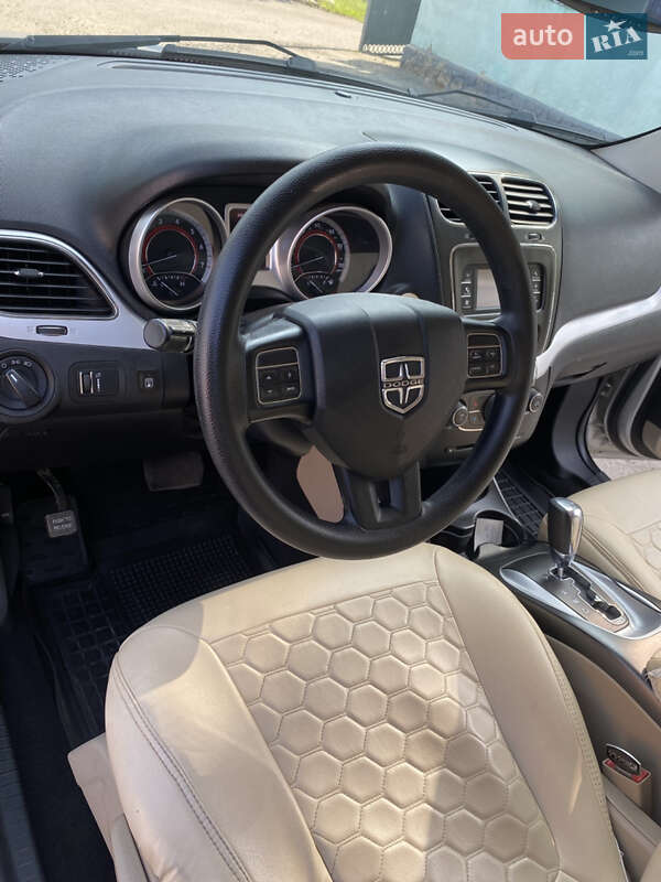 Внедорожник / Кроссовер Dodge Journey 2013 в Жмеринке