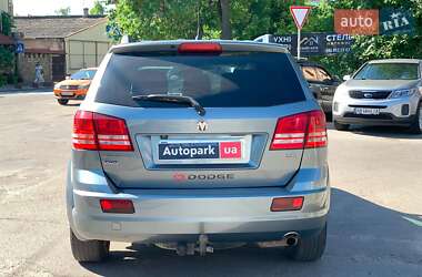 Внедорожник / Кроссовер Dodge Journey 2010 в 