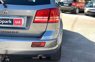 Внедорожник / Кроссовер Dodge Journey 2010 в 