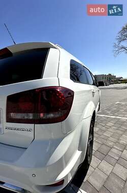 Внедорожник / Кроссовер Dodge Journey 2015 в 