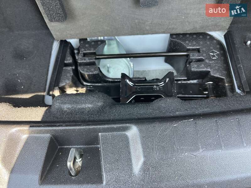 Внедорожник / Кроссовер Dodge Journey 2018 в Одессе фото 25 Внедорожник / Кроссовер Dodge Journey 2018 в Одессе