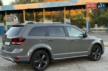 Позашляховик / Кросовер Dodge Journey 2020 в 