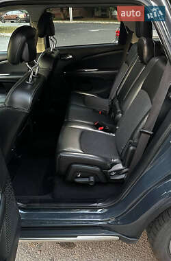 Внедорожник / Кроссовер Dodge Journey 2017 в 