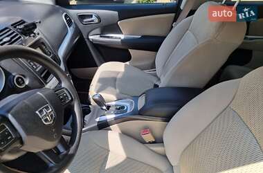 Внедорожник / Кроссовер Dodge Journey 2014 в 
