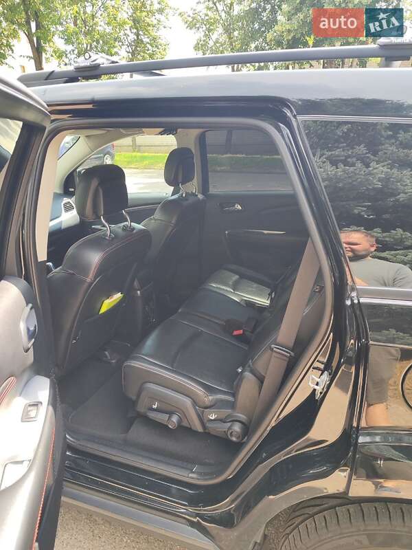 Внедорожник / Кроссовер Dodge Journey 2015 в Львове