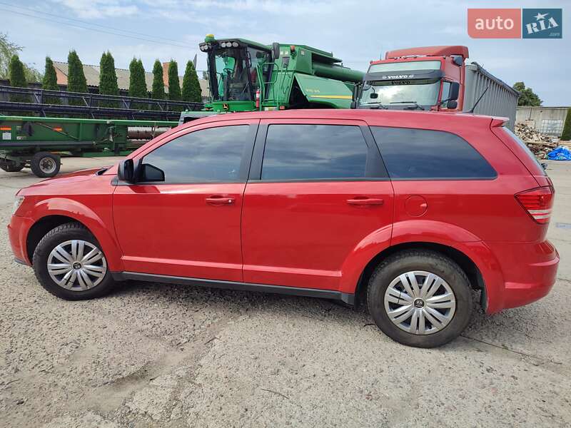 Внедорожник / Кроссовер Dodge Journey 2016 в Лубнах
