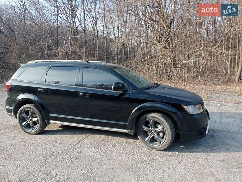 Внедорожник / Кроссовер Dodge Journey 2020 в 