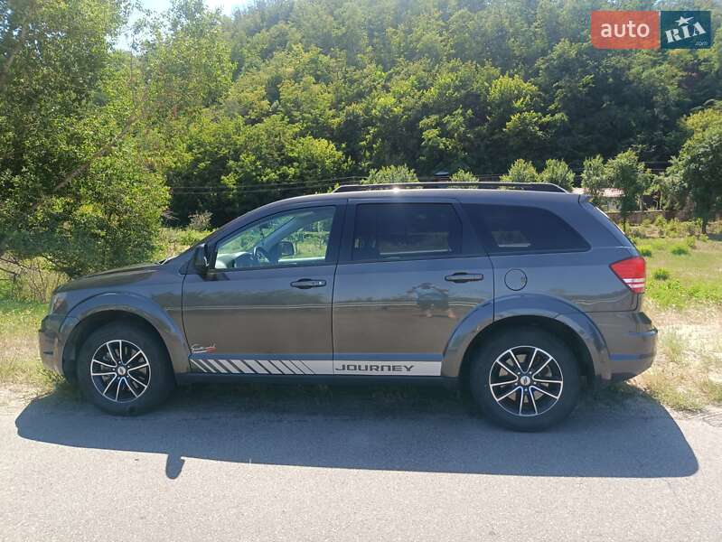 Универсал Dodge Journey 2018 в Киеве