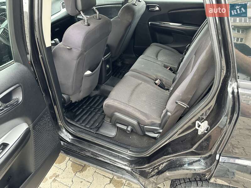 Внедорожник / Кроссовер Dodge Journey 2012 в Черновцах