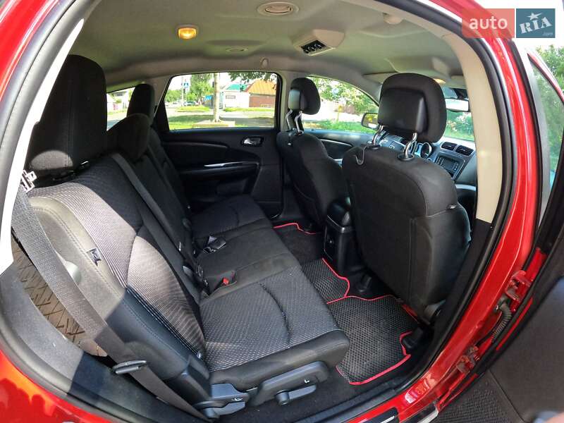 Внедорожник / Кроссовер Dodge Journey 2016 в Черкассах