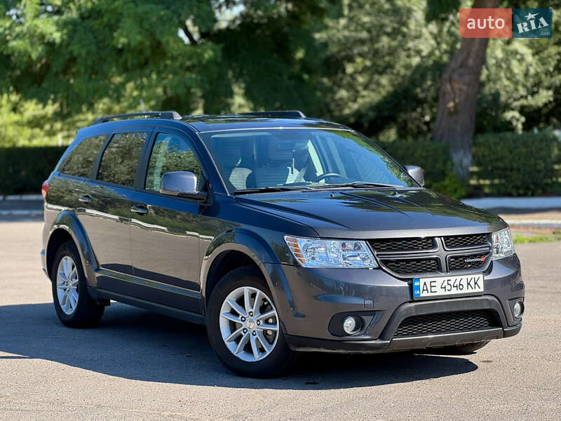 Внедорожник / Кроссовер Dodge Journey 2016 в Каменском