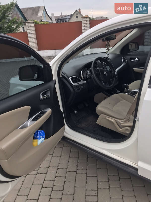 Внедорожник / Кроссовер Dodge Journey 2017 в Ровно фото 13 Внедорожник / Кроссовер Dodge Journey 2017 в Ровно