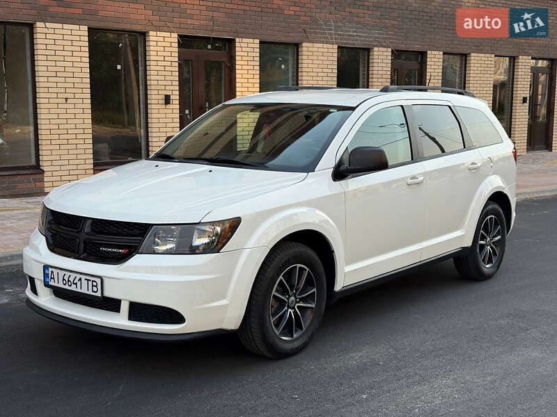 Внедорожник / Кроссовер Dodge Journey 2017 в 