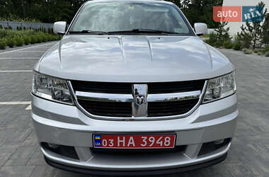 Внедорожник / Кроссовер Dodge Journey 2010 в 