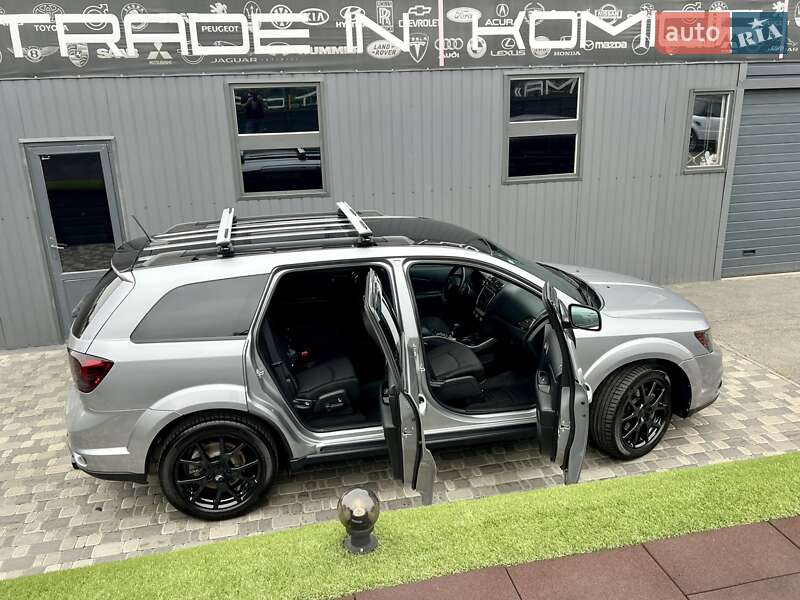 Позашляховик / Кросовер Dodge Journey 2016 в Києві