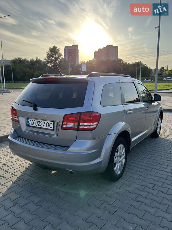 Позашляховик / Кросовер Dodge Journey 2017 в Харкові
