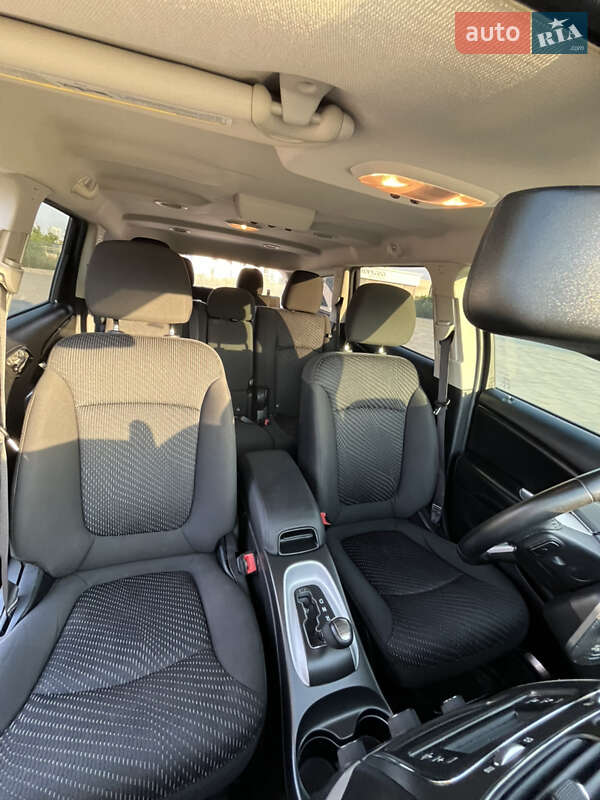 Позашляховик / Кросовер Dodge Journey 2017 в Харкові