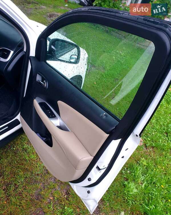 Позашляховик / Кросовер Dodge Journey 2016 в Києві фото 7 Позашляховик / Кросовер Dodge Journey 2016 в Києві