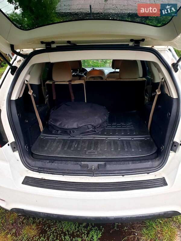 Позашляховик / Кросовер Dodge Journey 2016 в Києві фото 14 Позашляховик / Кросовер Dodge Journey 2016 в Києві
