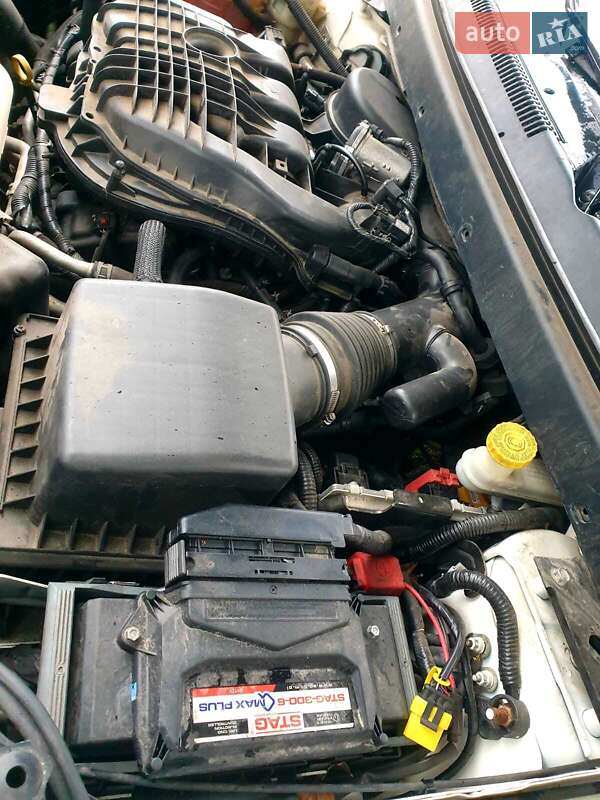 Позашляховик / Кросовер Dodge Journey 2016 в Києві фото 19 Позашляховик / Кросовер Dodge Journey 2016 в Києві