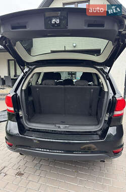 Внедорожник / Кроссовер Dodge Journey 2017 в 
