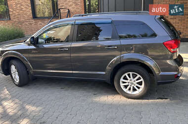 Позашляховик / Кросовер Dodge Journey 2016 в 