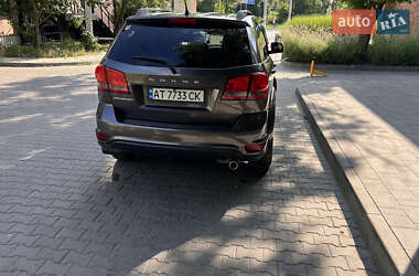 Позашляховик / Кросовер Dodge Journey 2016 в 