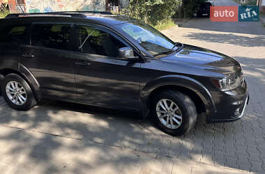 Позашляховик / Кросовер Dodge Journey 2016 в 