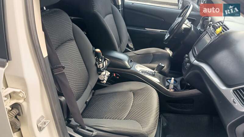 Внедорожник / Кроссовер Dodge Journey 2015 в Луцке